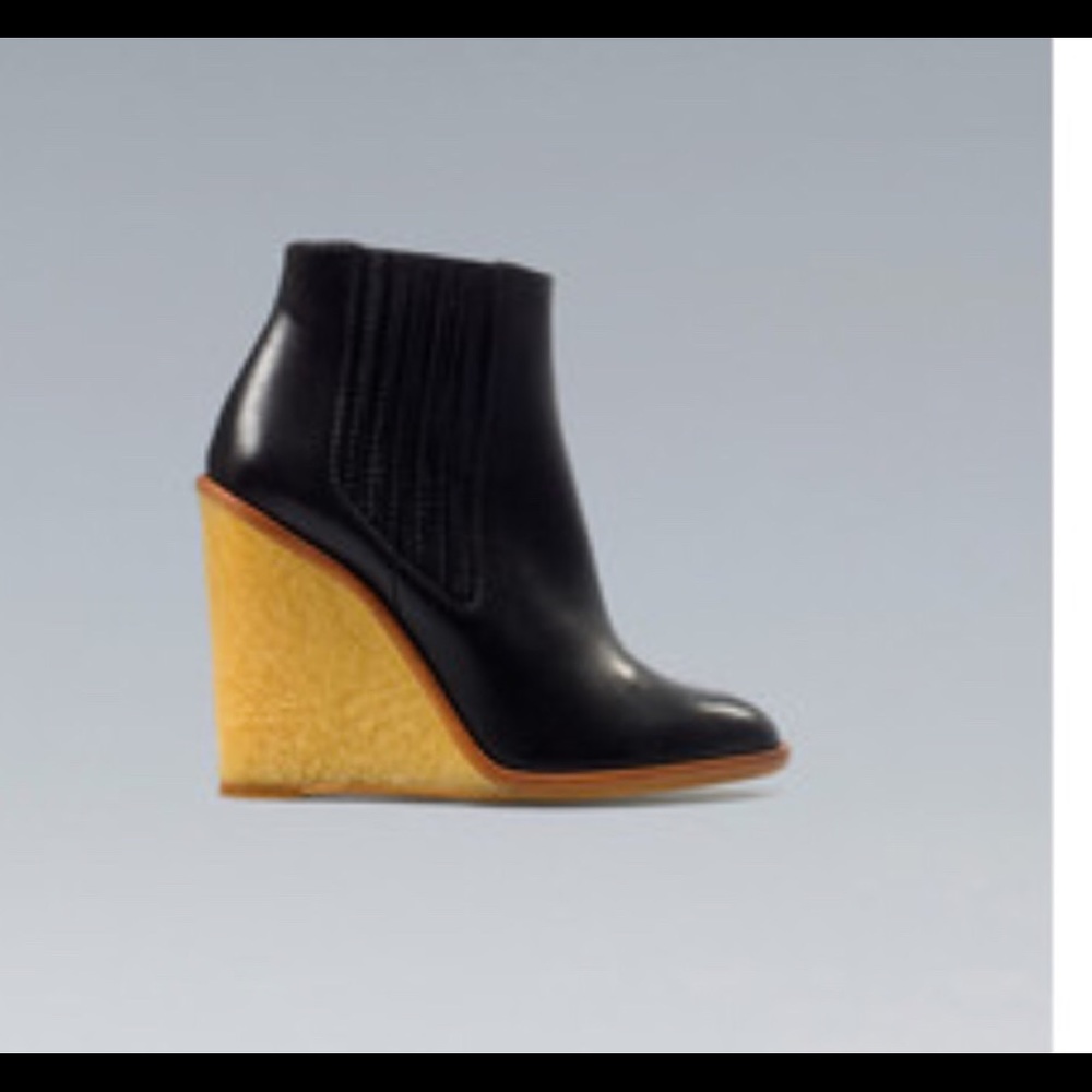 Zara black wedge bootie